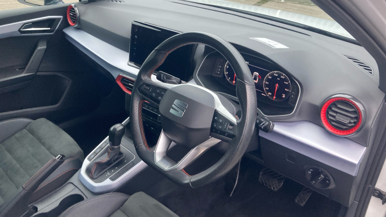 SEAT Arona 1.5 TSI 150 FR Sport 5dr DSG Petrol Hatchback